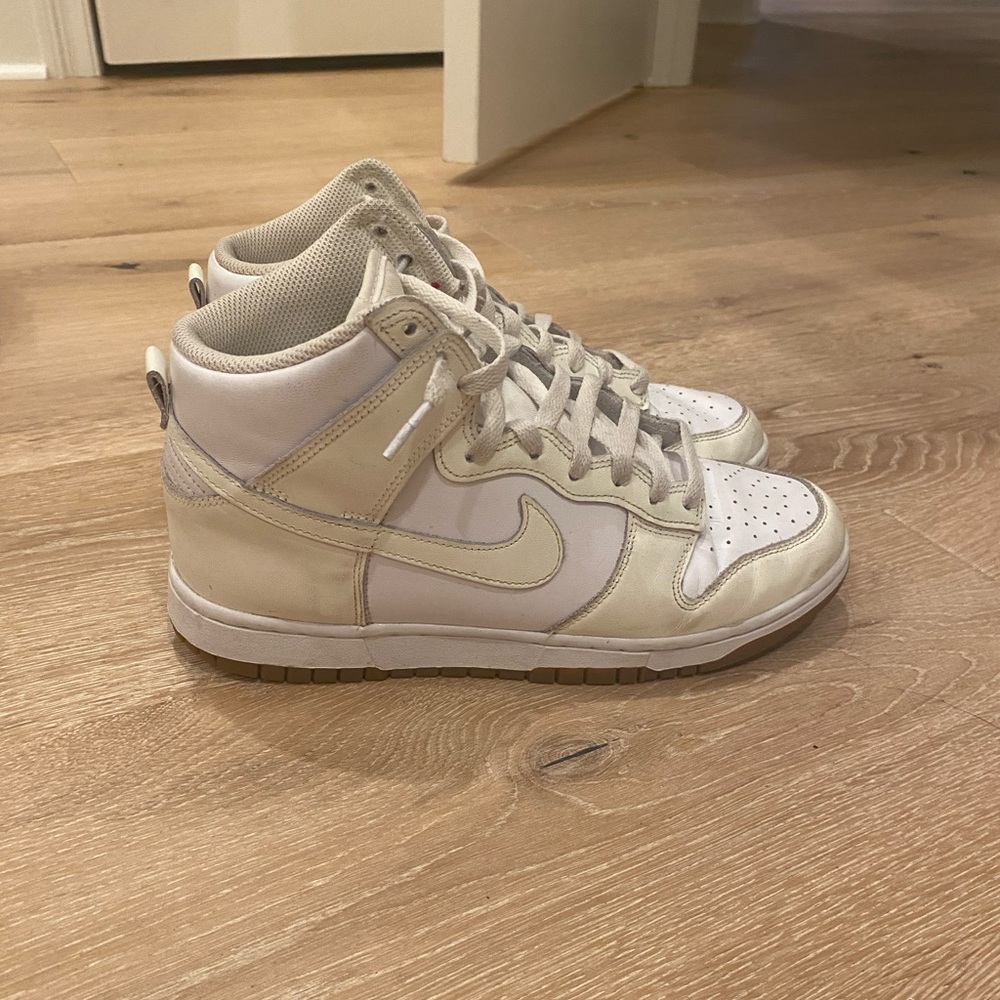 high nike dunks size 8